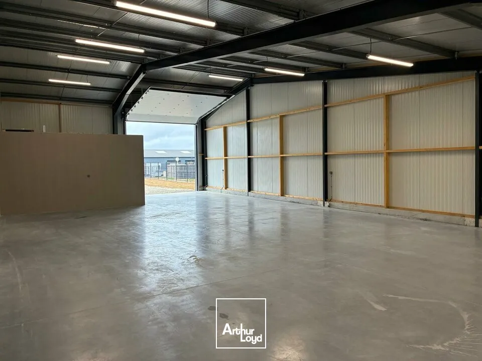 Locaux d'activité & Entrepôts - Location - VENANSAULT - 85190 - 202-202 - 7951084