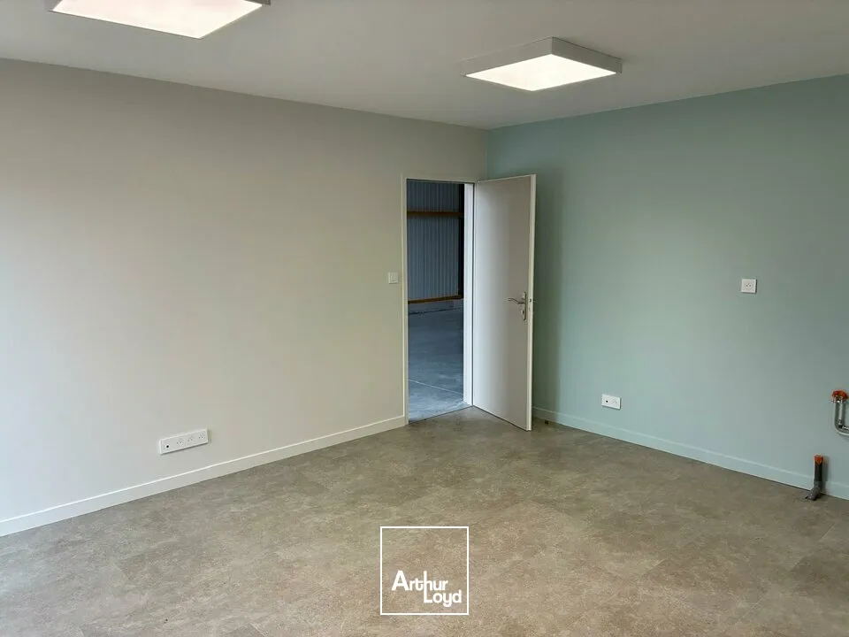 Locaux d'activité & Entrepôts - Location - VENANSAULT - 85190 - 202-202 - 7951087