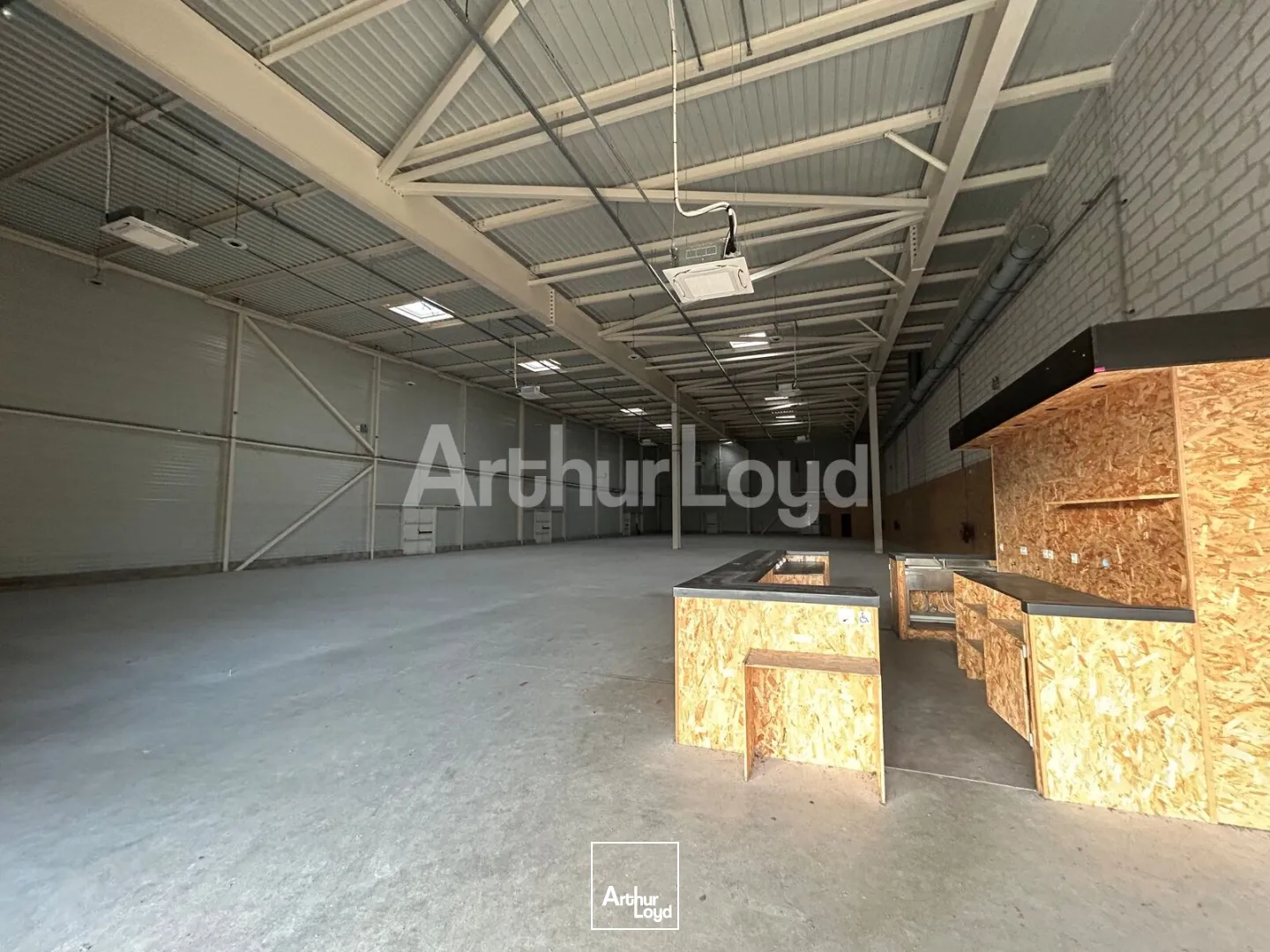 Locaux commerciaux - Location - CALAIS - 62100 - 1338-1338 - 7951712
