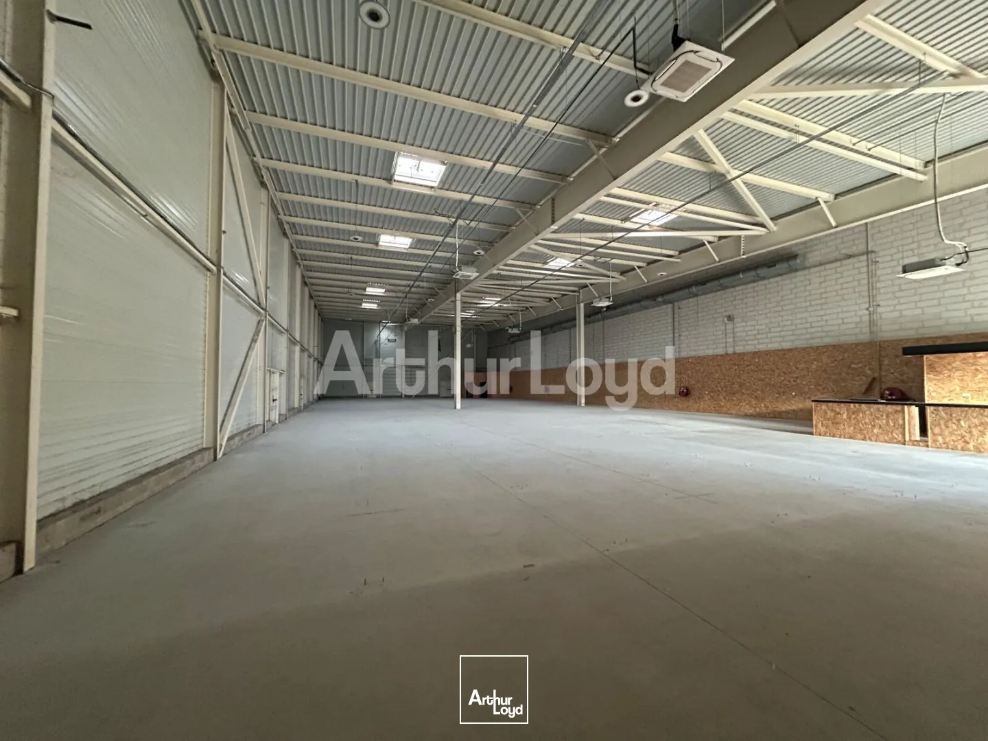 Locaux commerciaux - Location - CALAIS - 62100 - 1338-1338 - 7951713