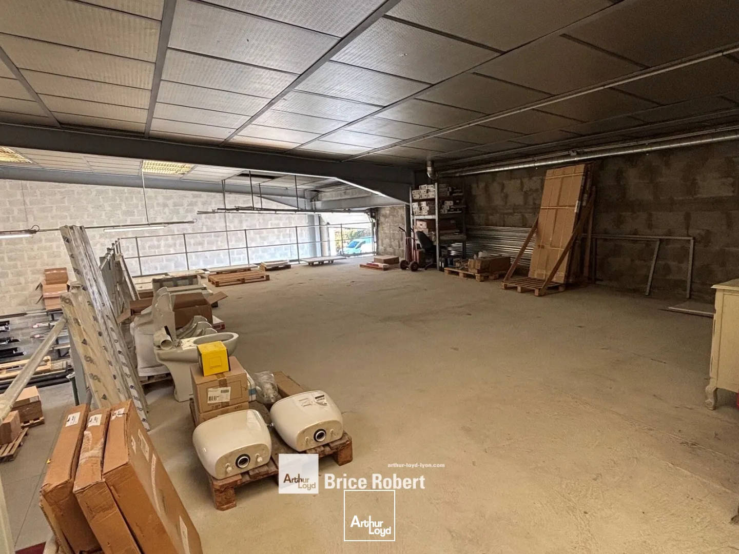 Locaux d'activité & Entrepôts - Location - DECINES CHARPIEU - 69150 - 630-630 - 7951814