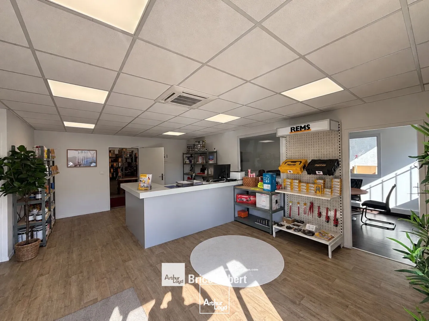 Locaux d'activité & Entrepôts - Location - DECINES CHARPIEU - 69150 - 630-630 - 7951815