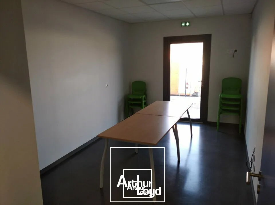Bureaux - Location - SAINT PANTALEON DE LARCHE - 19600 - 21.5-21.5 - 7951976