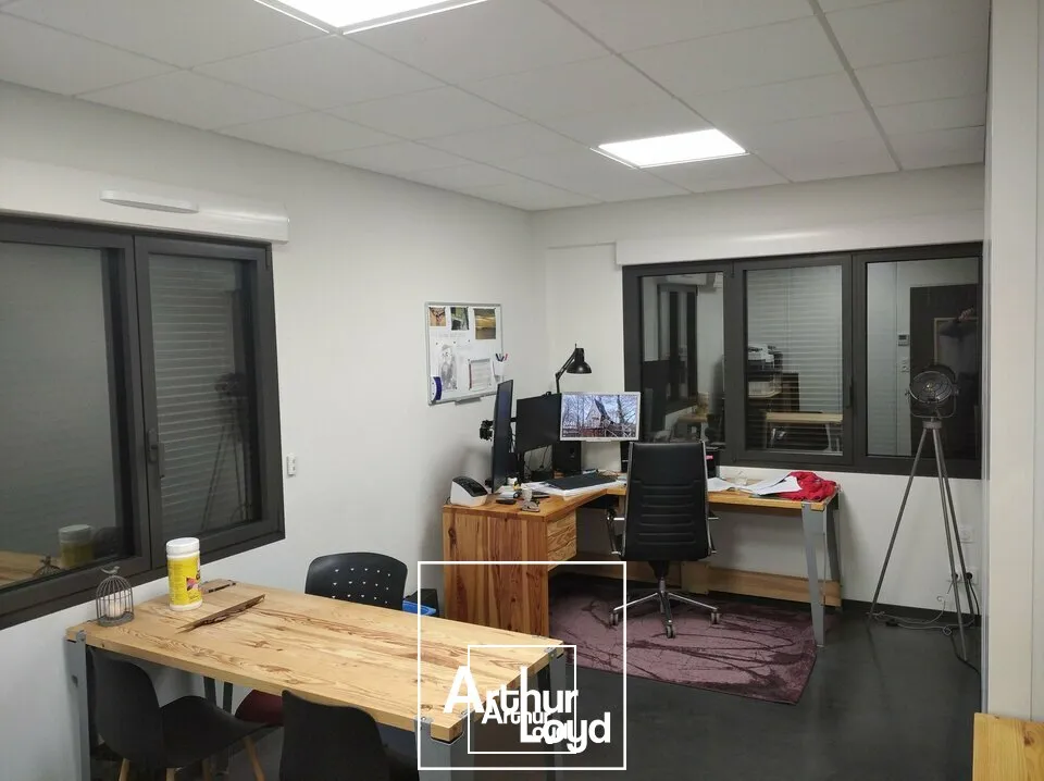 Bureaux - Location - SAINT PANTALEON DE LARCHE - 19600 - 21.5-21.5 - 7951977