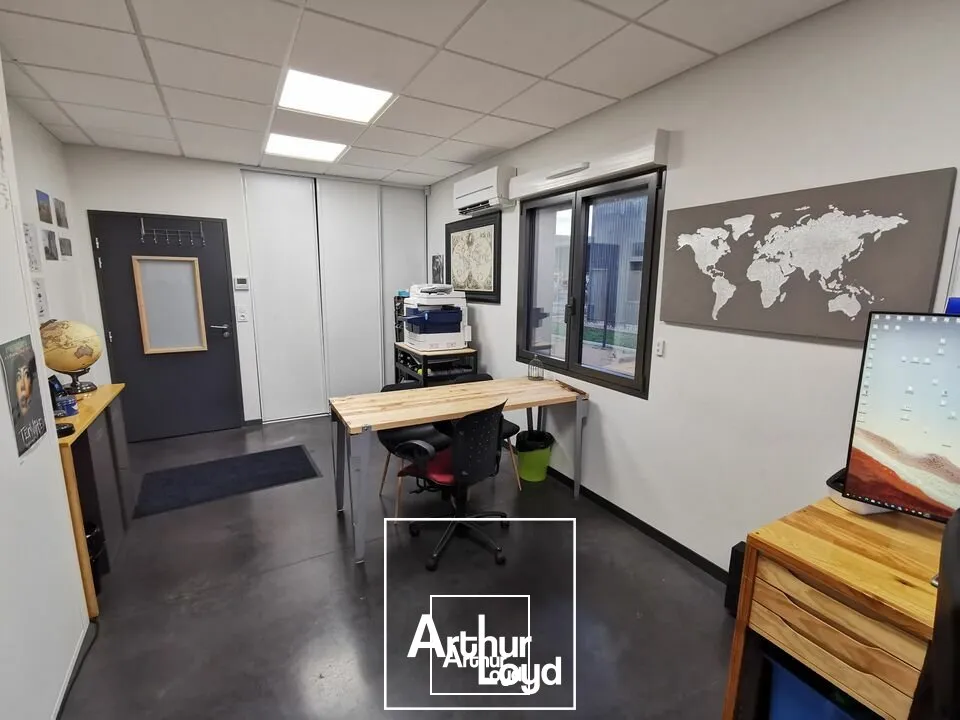 Bureaux - Location - SAINT PANTALEON DE LARCHE - 19600 - 21.5-21.5 - 7951979