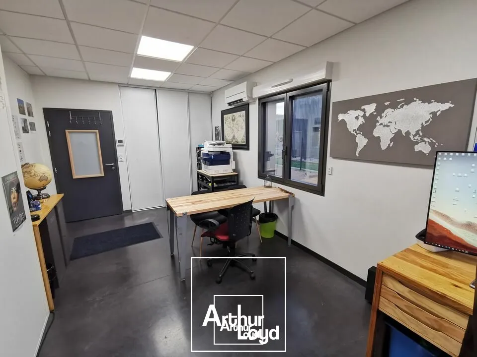 Bureaux - Location - SAINT PANTALEON DE LARCHE - 19600 - 21.5-21.5 - 7951980