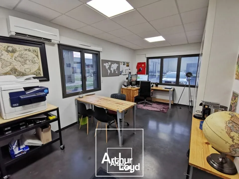 Bureaux - Location - SAINT PANTALEON DE LARCHE - 19600 - 21.5-21.5 - 7951982