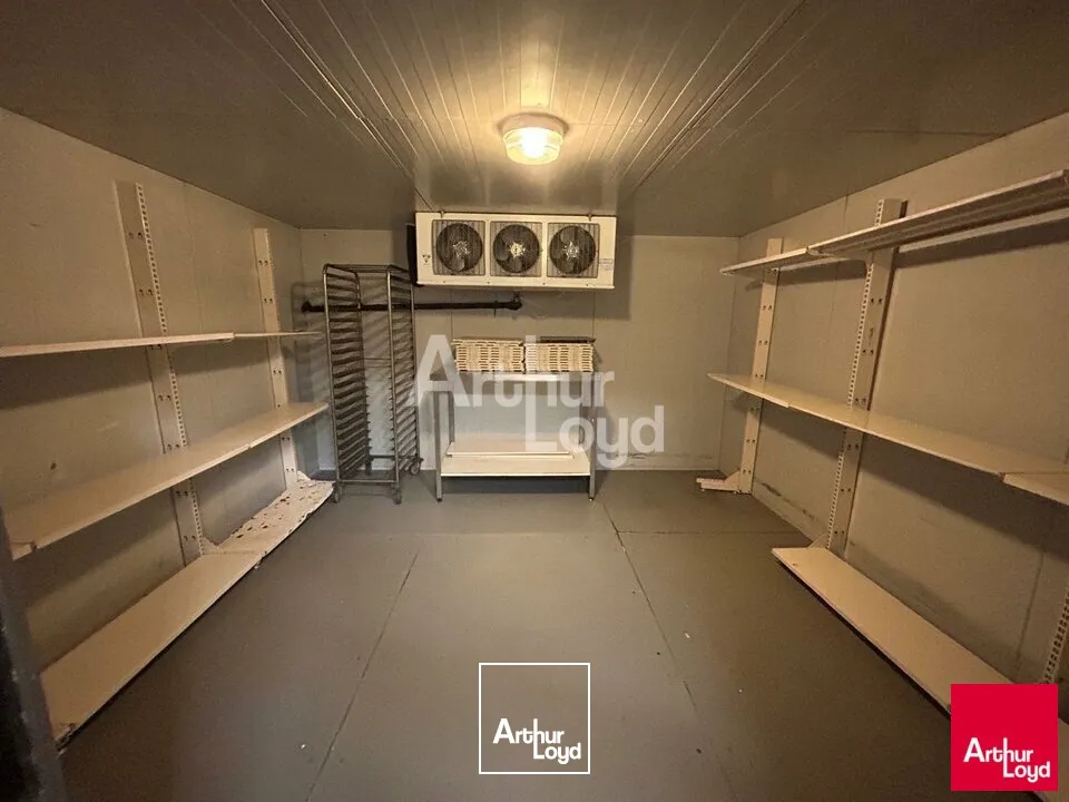 Locaux commerciaux - Location - BLOIS - 41000 - 105.26-105.26 - 7952014