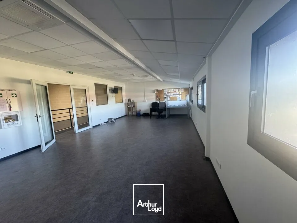 Locaux d'activité & Entrepôts - Location - LA VILLE AUX DAMES - 37700 - 206-206 - 7952060