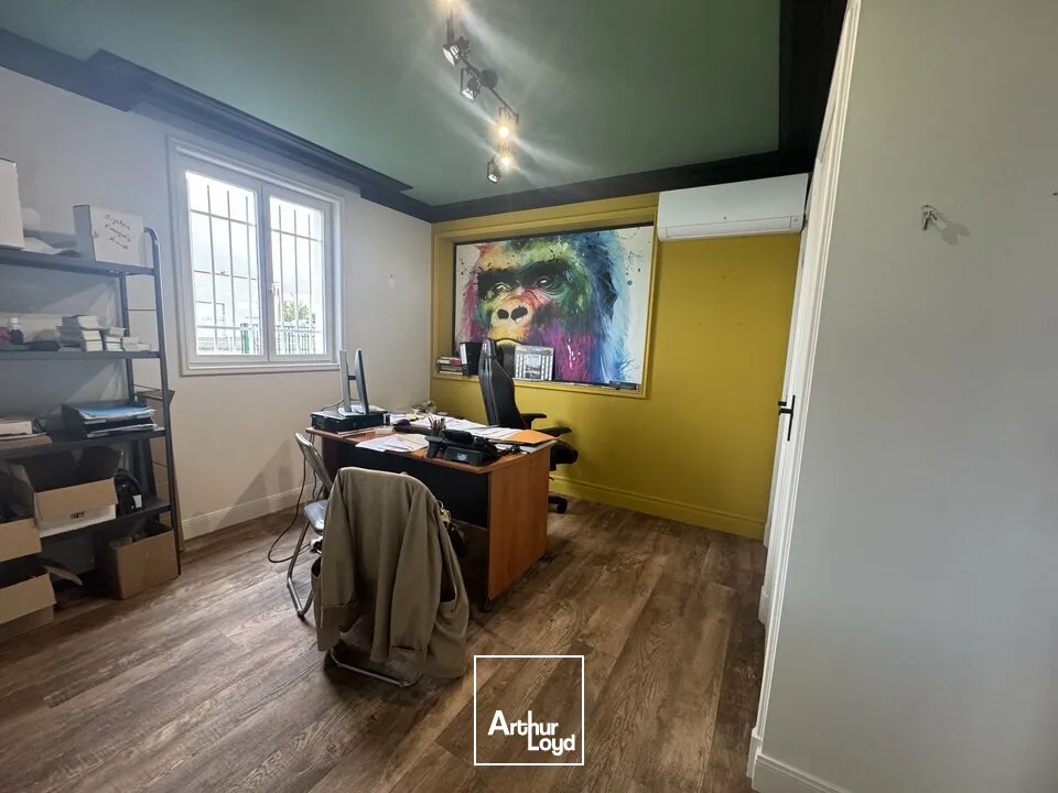 Locaux d'activité & Entrepôts - Vente - VÉRETZ - 37270 - 250-250 - 7952072
