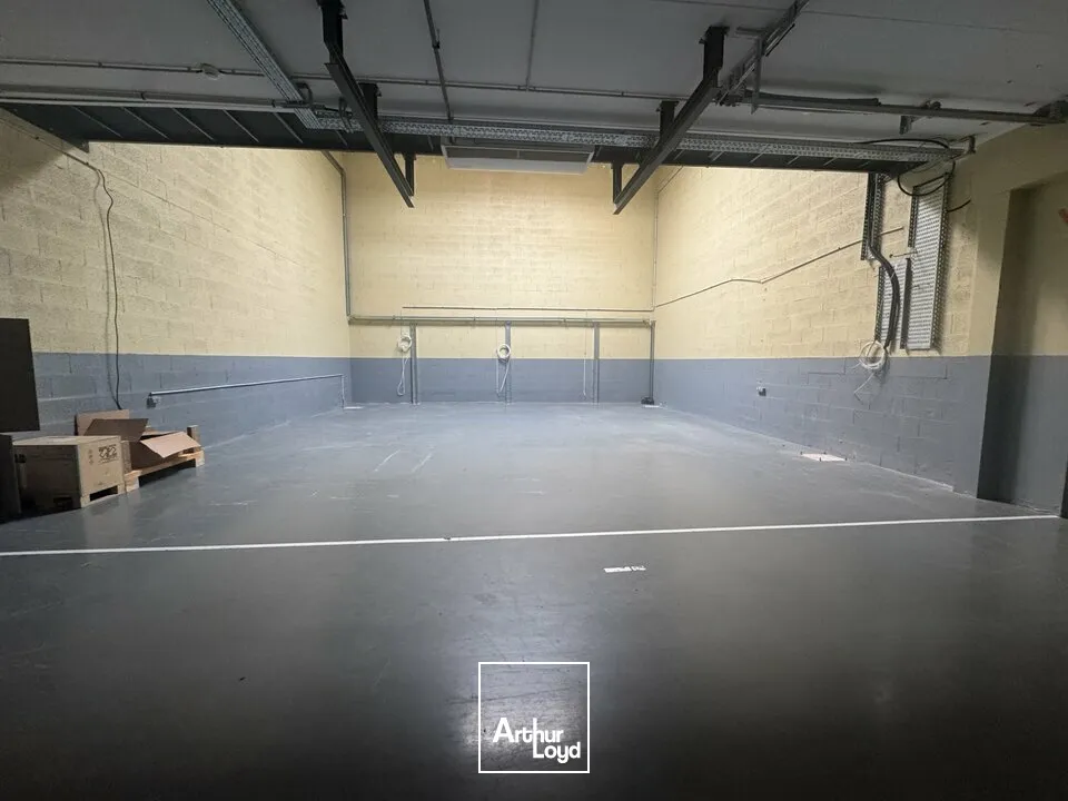 Locaux d'activité & Entrepôts - Vente - LA VILLE AUX DAMES - 37700 - 206-206 - 7952077