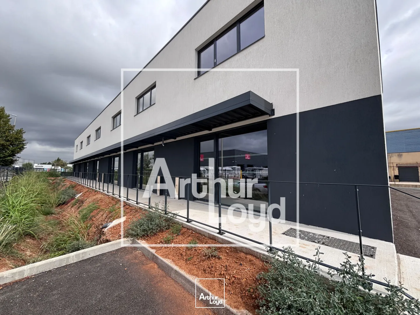 Locaux d'activité & Entrepôts - Vente - MILHAUD - 30540 - 90-625.2 - 7952182