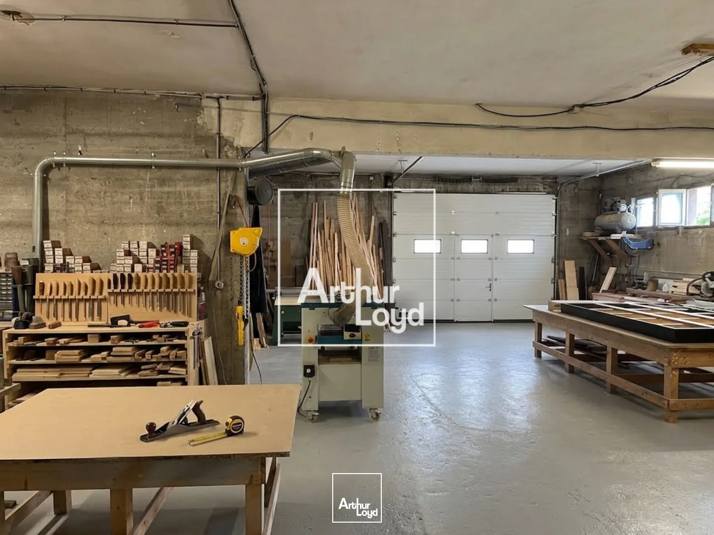 Locaux d'activité & Entrepôts - Location - NIMES - 30000 - 143-143 - 7952212