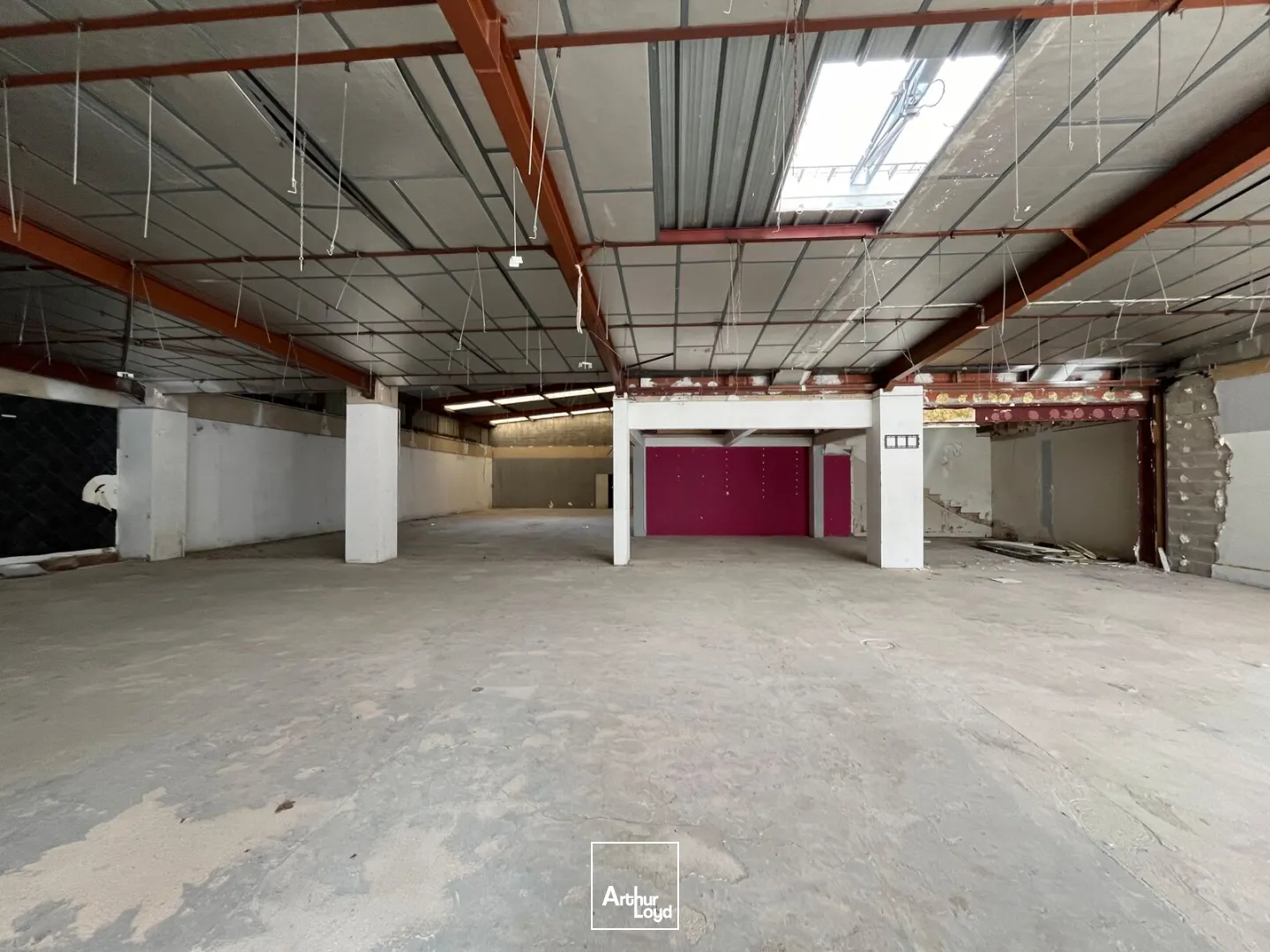 Locaux commerciaux - Location - NOGENT SUR OISE - 60180 - 574-574 - 7952242