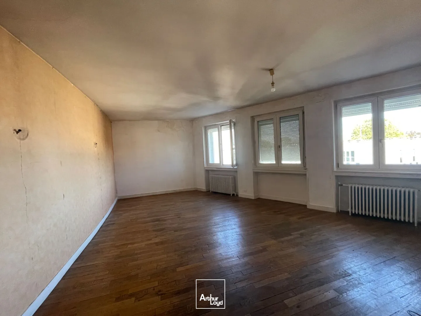 Locaux commerciaux - Vente - PONT AUDEMER - 27500 - 1200-1200 - 7952412