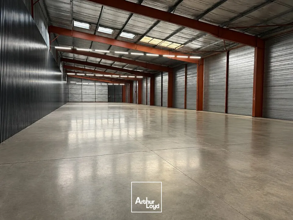 Locaux d'activité & Entrepôts - Location - SARLAT-LA-CANÉDA - 24200 - 1400-1400 - 7952908