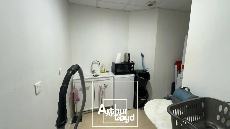 Bureaux - Location - PÉRIGUEUX - 24000 - 122-122 - 7952921