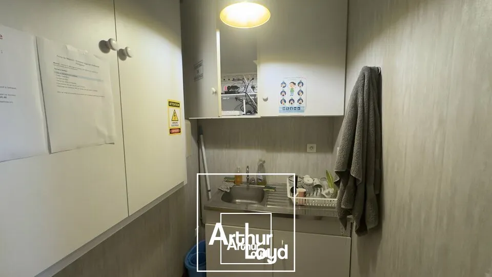 Bureaux - Location - PÉRIGUEUX - 24000 - 80-80 - 7952932