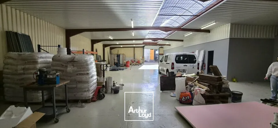 Locaux d'activité & Entrepôts - Location - DIJON - 21000 - 370-370 - 7952936