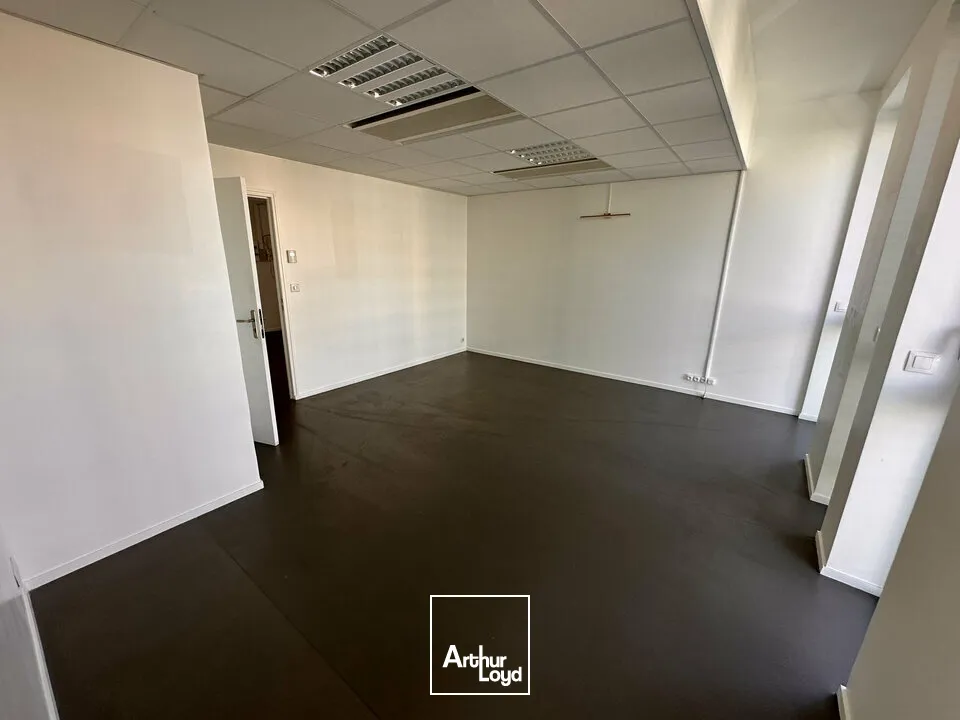 Bureaux - Location - REIMS - 51100 - 70-70 - 7952975