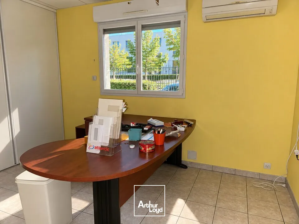 Locaux d'activité & Entrepôts - Vente - NEUILLÉ-PONT-PIERRE - 37360 - 280-280 - 7953010
