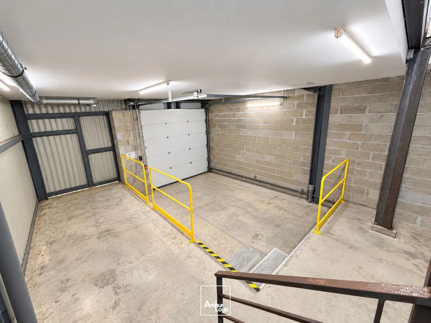 Locaux d'activité & Entrepôts - Vente - BORDEAUX - 33100 - 313-313 - 7953175