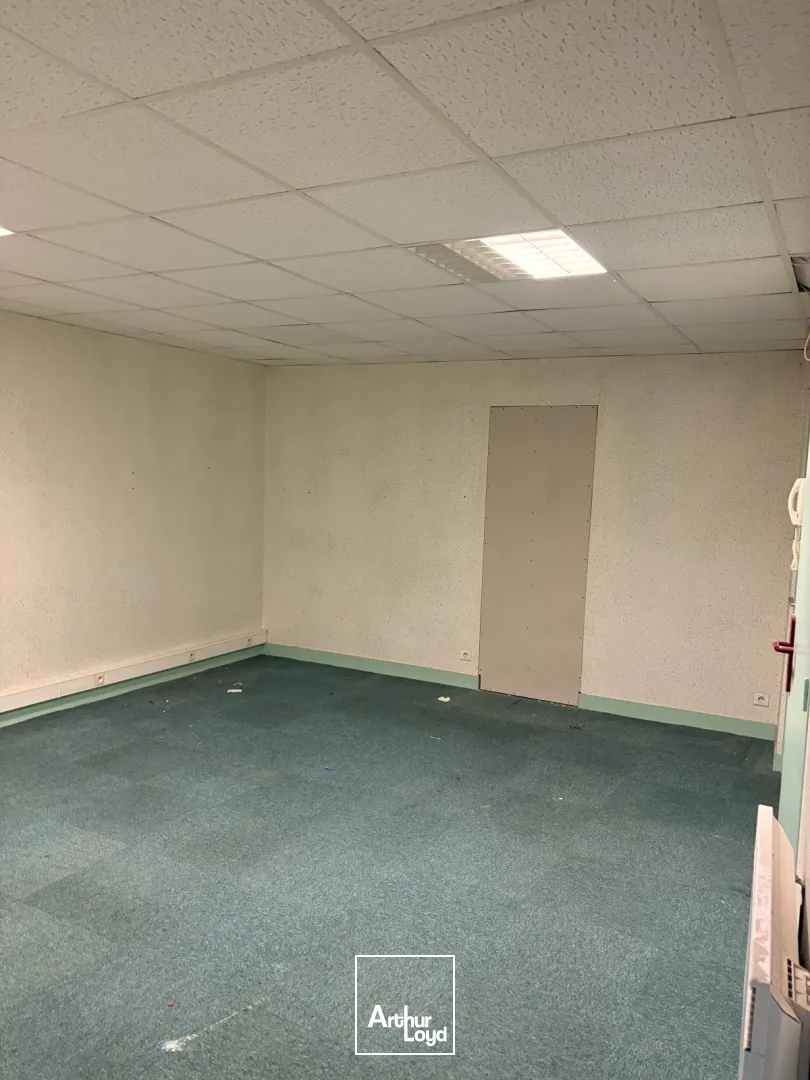 Locaux commerciaux - Location - ORLEANS - 45000 - 105-105 - 7953326