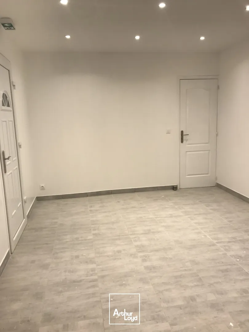 Locaux d'activité & Entrepôts - Location - NANTES - 44300 - 340-340 - 7953367
