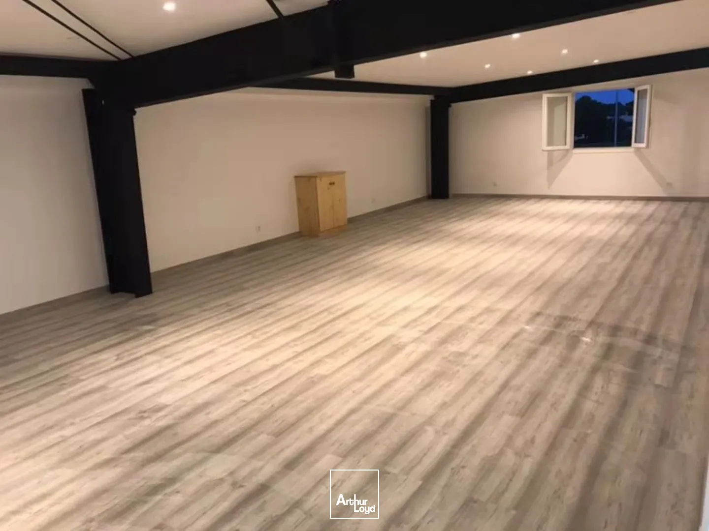 Locaux d'activité & Entrepôts - Location - NANTES - 44300 - 340-340 - 7953366