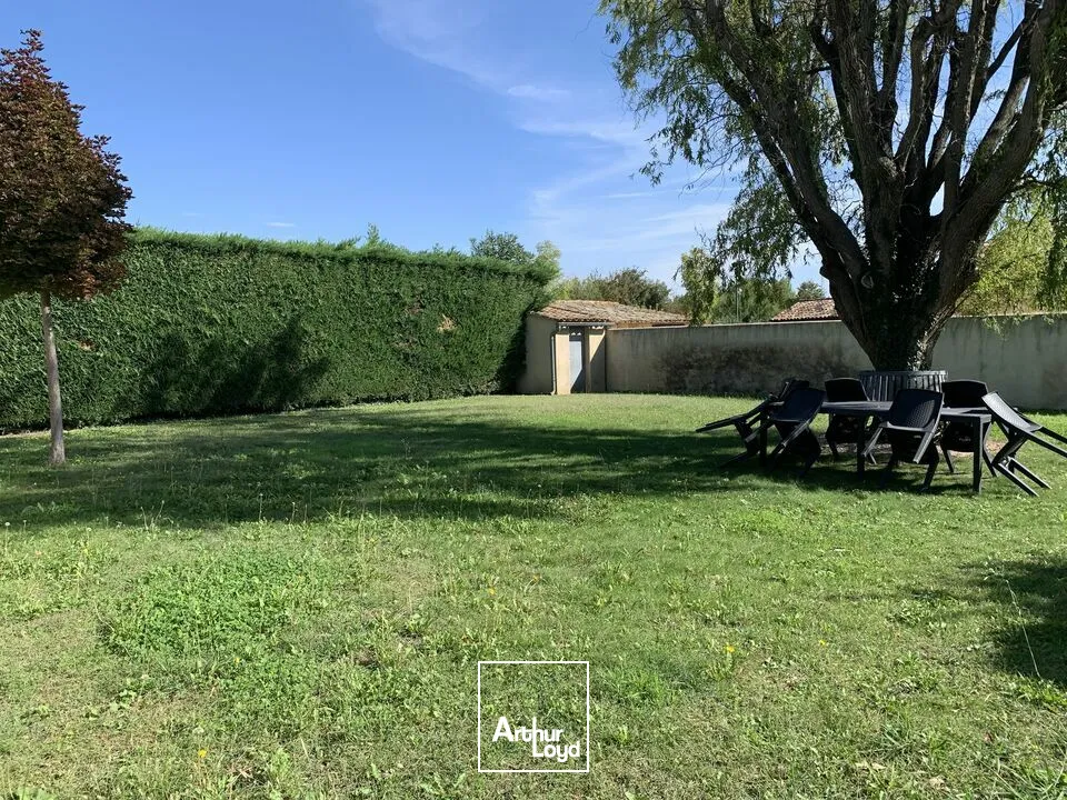 Bureaux - Location - ENTRAIGUES-SUR-LA-SORGUE - 84320 - 240-240 - 7953878