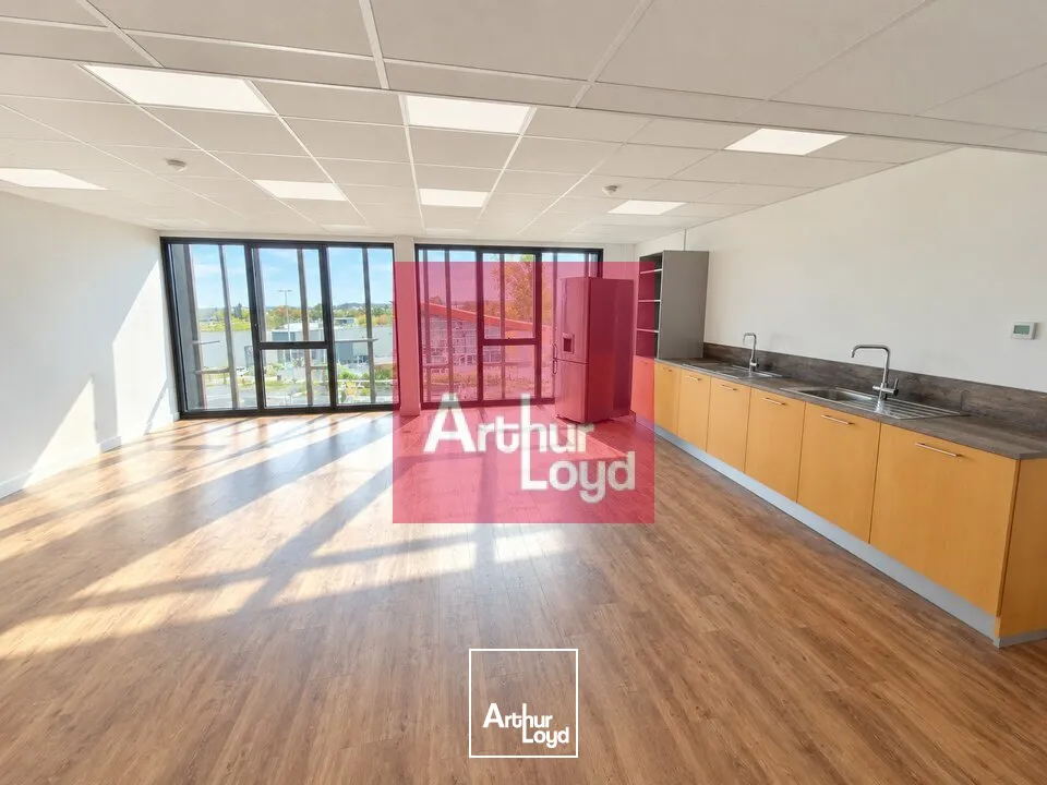 Bureaux - Location - CLERMONT FERRAND - 63000 - 242-242 - 7953902
