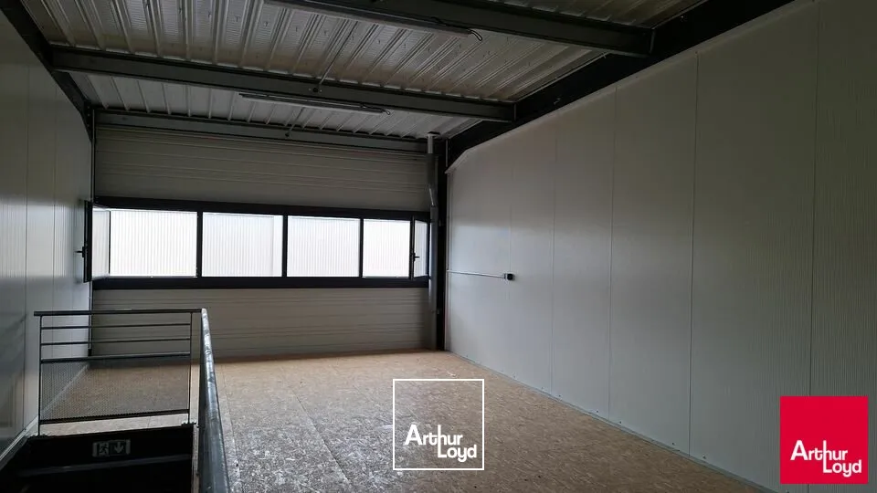 Locaux d'activité & Entrepôts - Location - LA CHAPELLE-SAINT-AUBIN - 72650 - 1035-1035 - 7953985