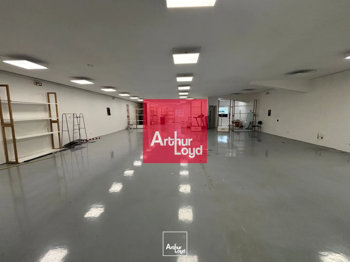 Locaux commerciaux - Location - ECHIROLLES - 38130 - 259.29-551.5 - 7954204