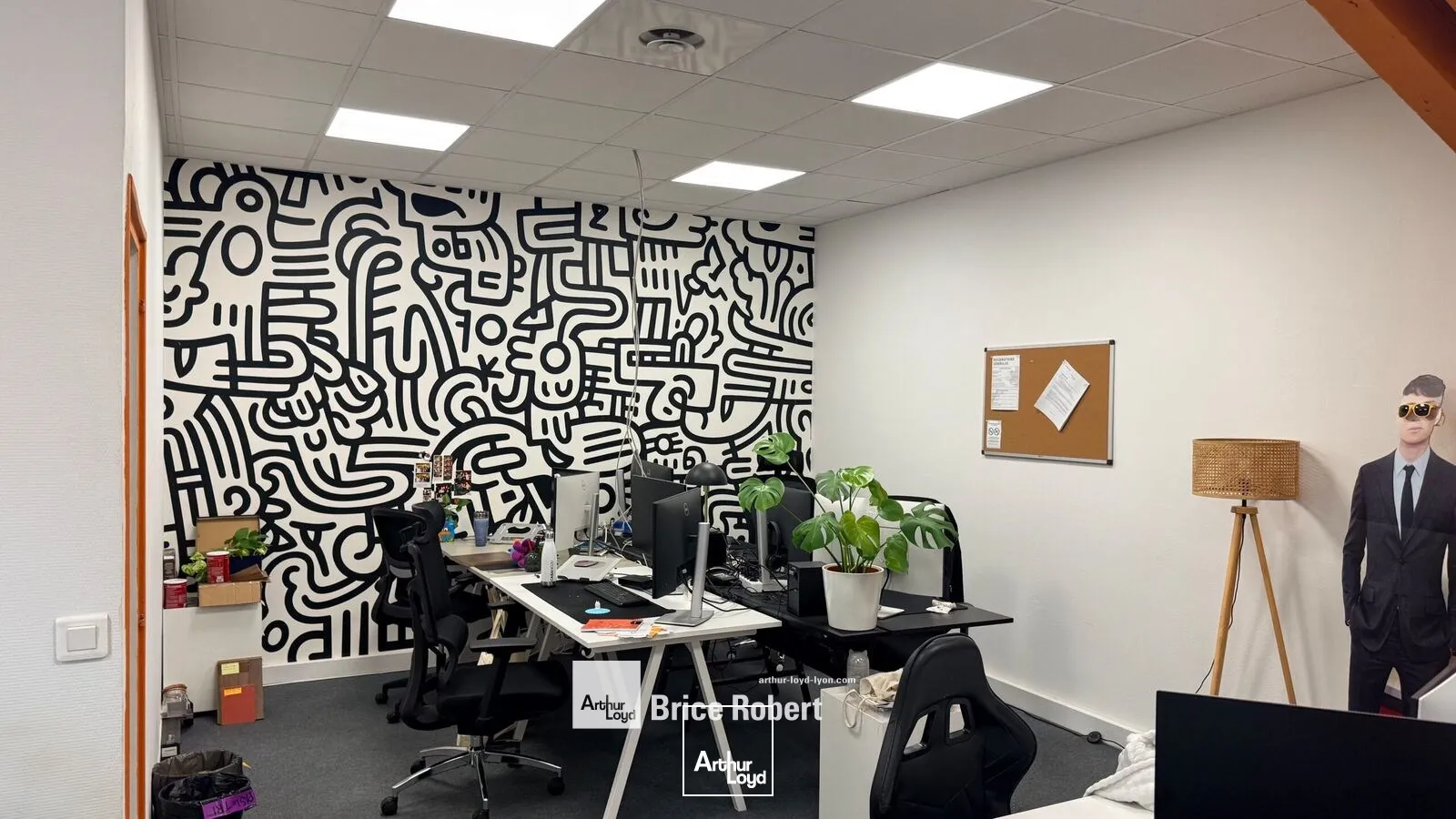 Bureaux - Location - LYON - 69006 - 140-410 - 7954709
