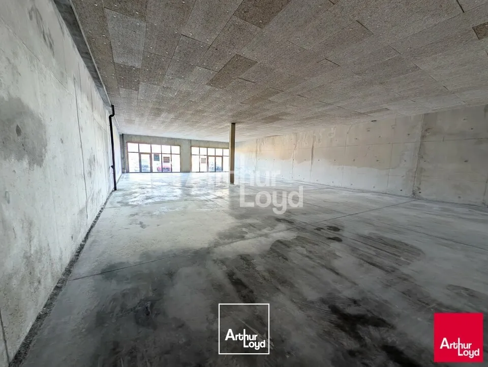 Locaux commerciaux - Location - LA MEZIERE - 35520 - 365-365 - 7956012