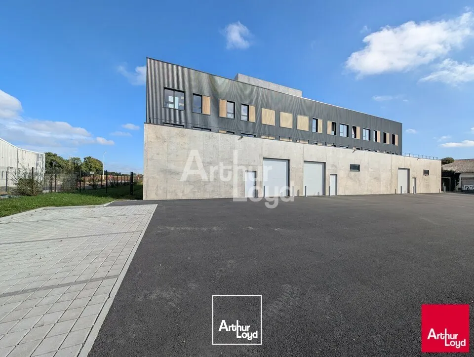 Locaux commerciaux - Location - LA MEZIERE - 35520 - 365-365 - 7956014