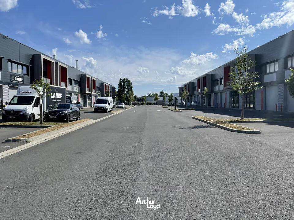 Locaux d'activité & Entrepôts - Location - LE HAVRE - 76600 - 373-373 - 7956034