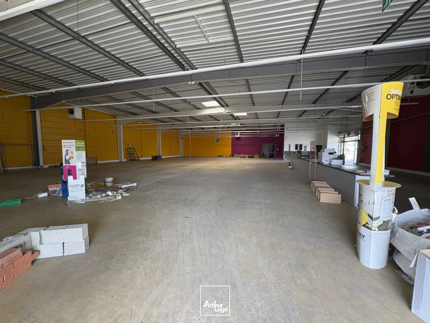 Locaux commerciaux - Location - MAIGNELAY MONTIGNY - 60420 - 1079-1079 - 7956106