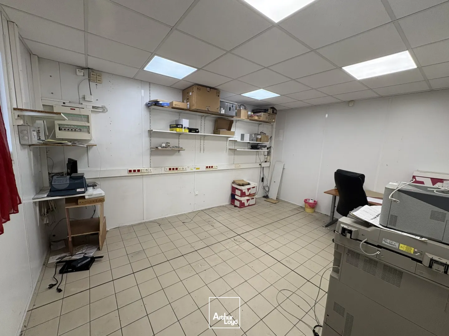 Locaux commerciaux - Location - MAIGNELAY MONTIGNY - 60420 - 1079-1079 - 7956109