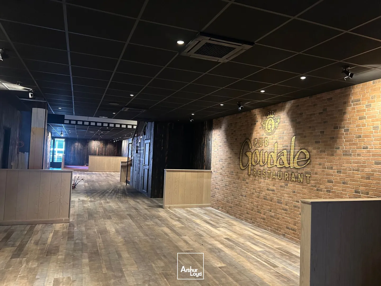 Locaux commerciaux - Vente - SAINT QUENTIN - 02100 - 2716.32-2716.32 - 7956138