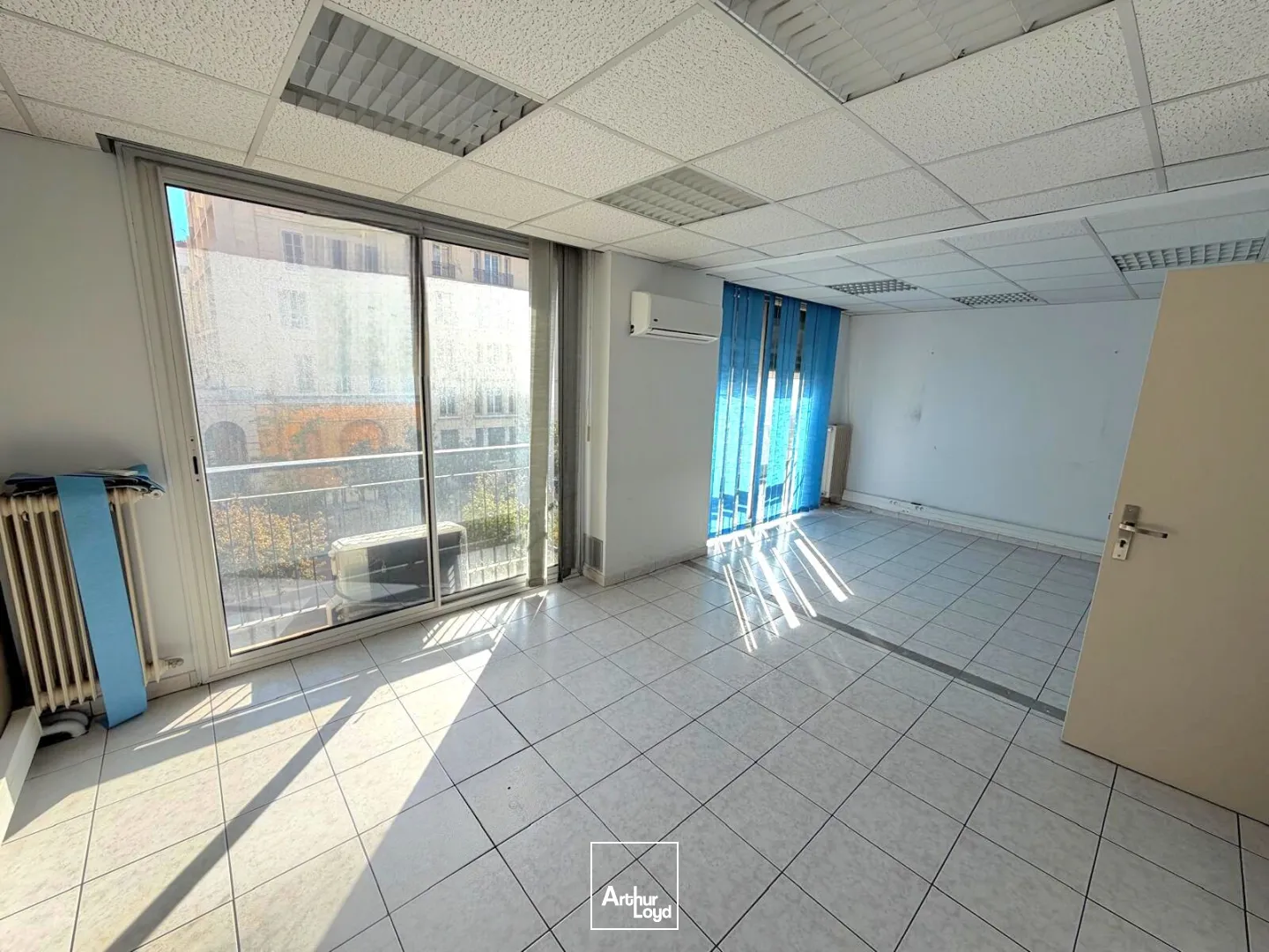Bureaux - Location - MARSEILLE - 13001 - 137-137 - 7956595