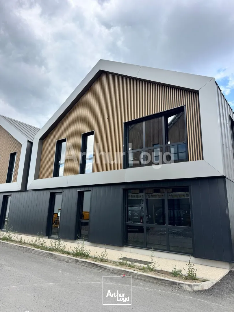 Locaux d'activité & Entrepôts - Location - VILLENEUVE D'ASCQ - 59650 - 786-786 - 7956742