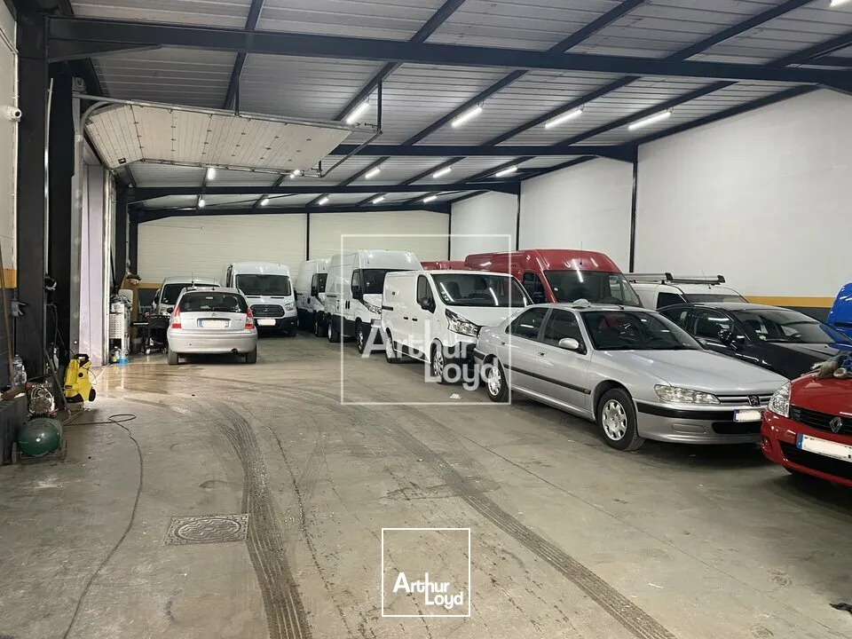 Locaux d'activité & Entrepôts - Vente - LE PLESSIS PATE - 91220 - 869-869 - 7957107
