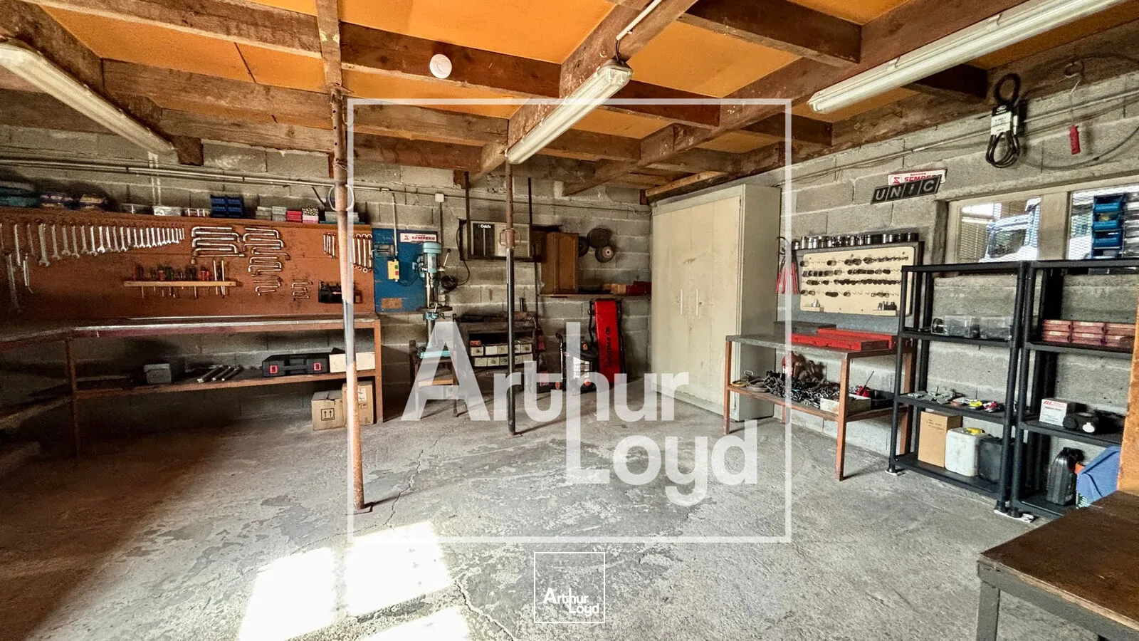 Locaux d'activité & Entrepôts - Location - FABREGUES - 34690 - 109-581 - 7957404