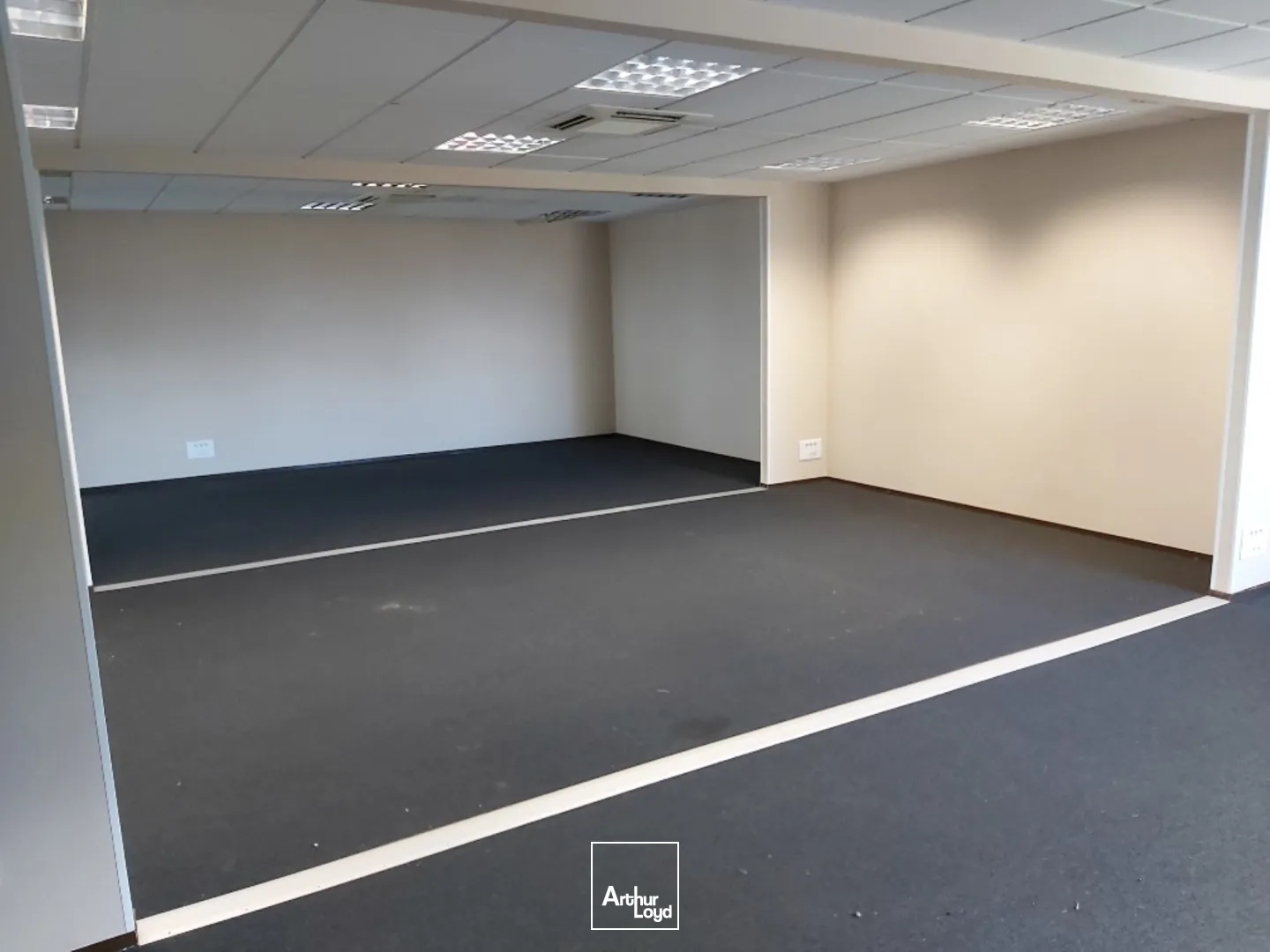 Bureaux - Location - BRUGES - 33520 - 15-1012 - 7957436