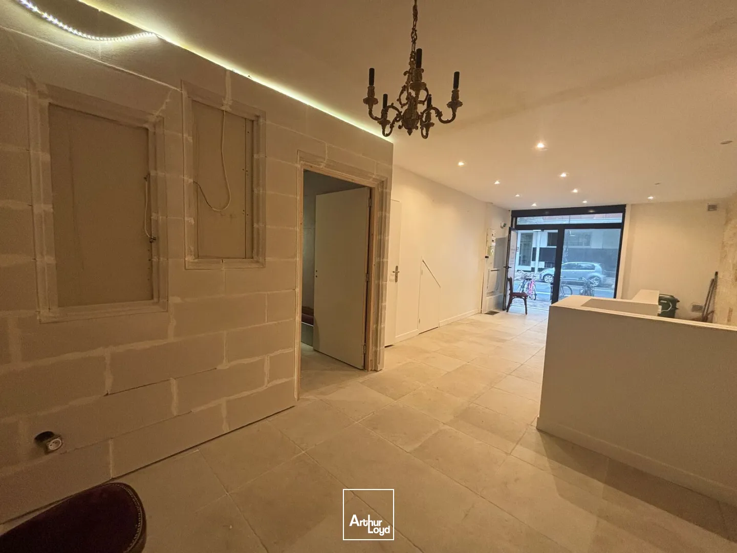Locaux commerciaux - Location - BORDEAUX - 33000 - 50-50 - 7957457