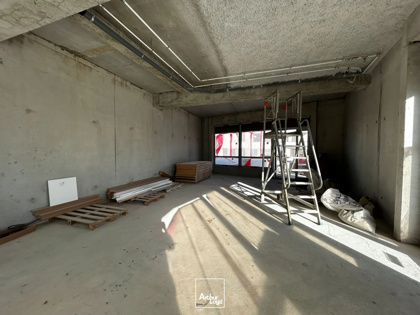 Bureaux - Vente - ARTIGUES PRES BORDEAUX - 33370 - 86.8-335 - 7957474