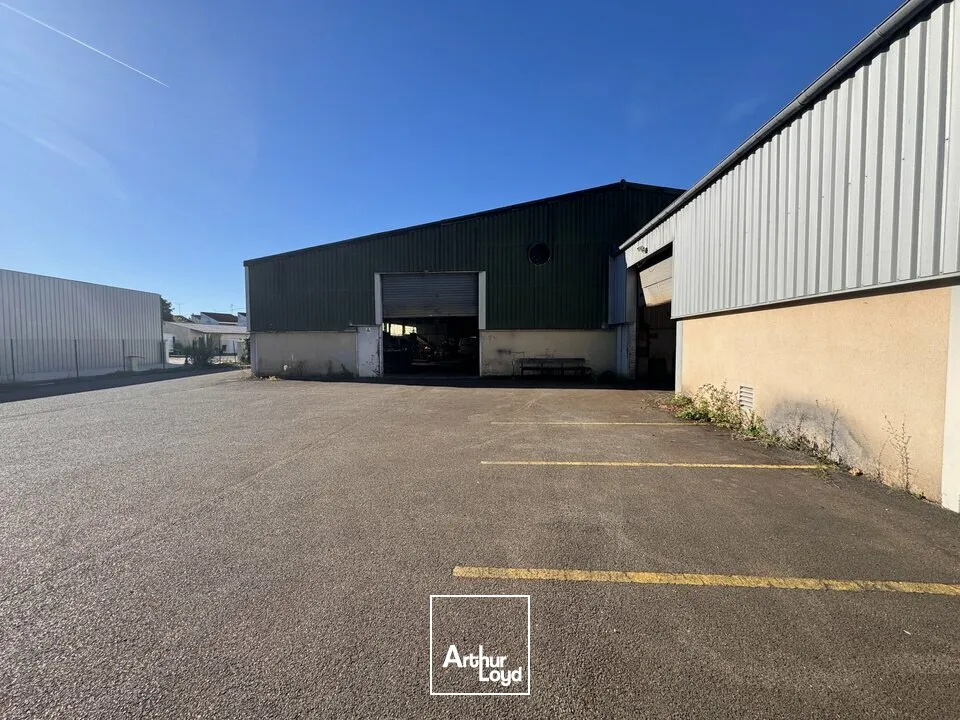 Locaux d'activité & Entrepôts - Vente - L'ISLE D'ESPAGNAC - 16340 - 1858-1858 - 7957617