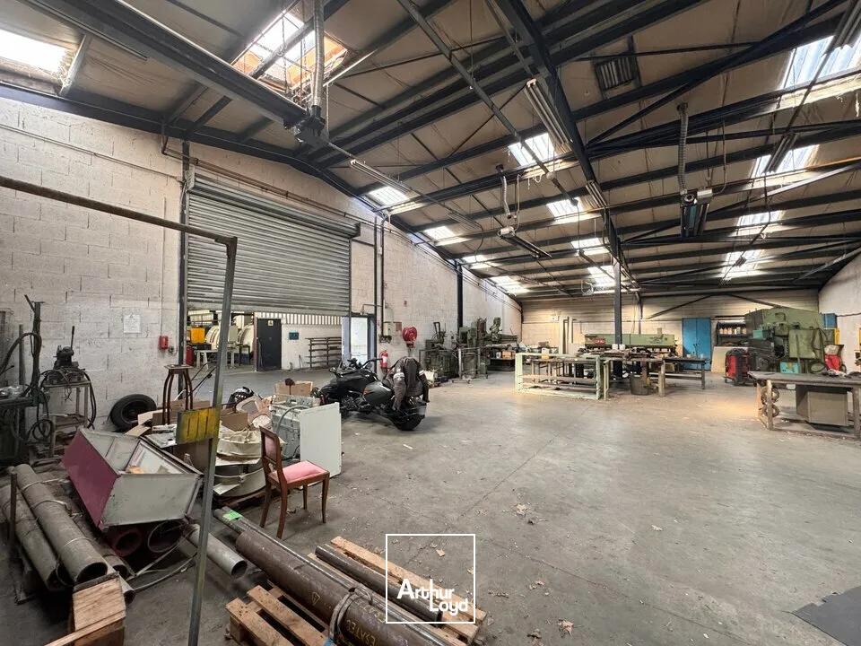 Locaux d'activité & Entrepôts - Vente - L'ISLE D'ESPAGNAC - 16340 - 1858-1858 - 7957621