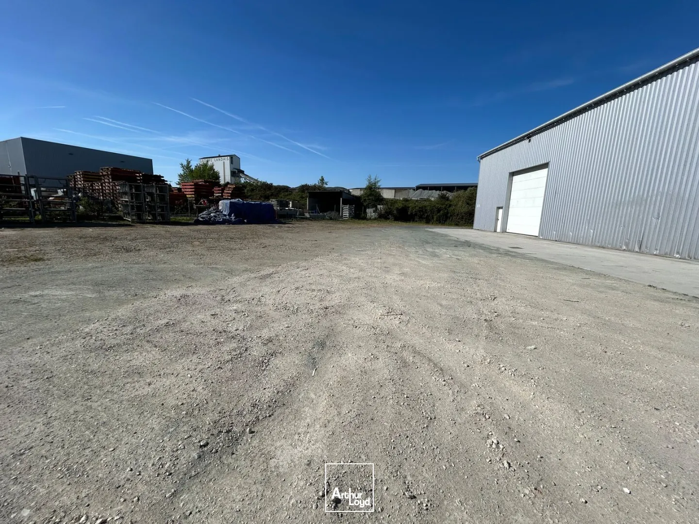 Locaux d'activité & Entrepôts - Location - HERIC - 44810 - 600-600 - 7957654